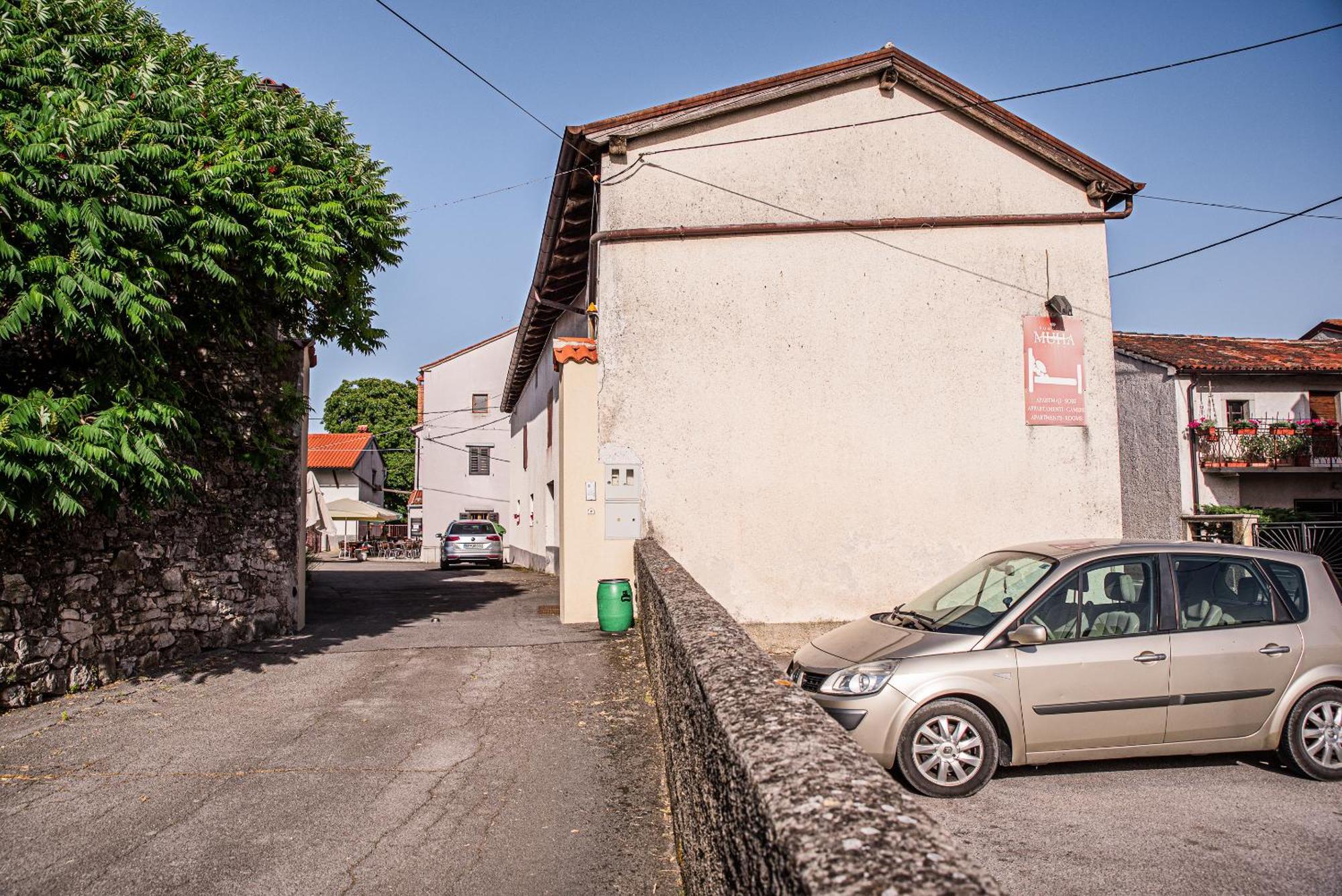 Guesthouse Muha Lipica Exterior foto