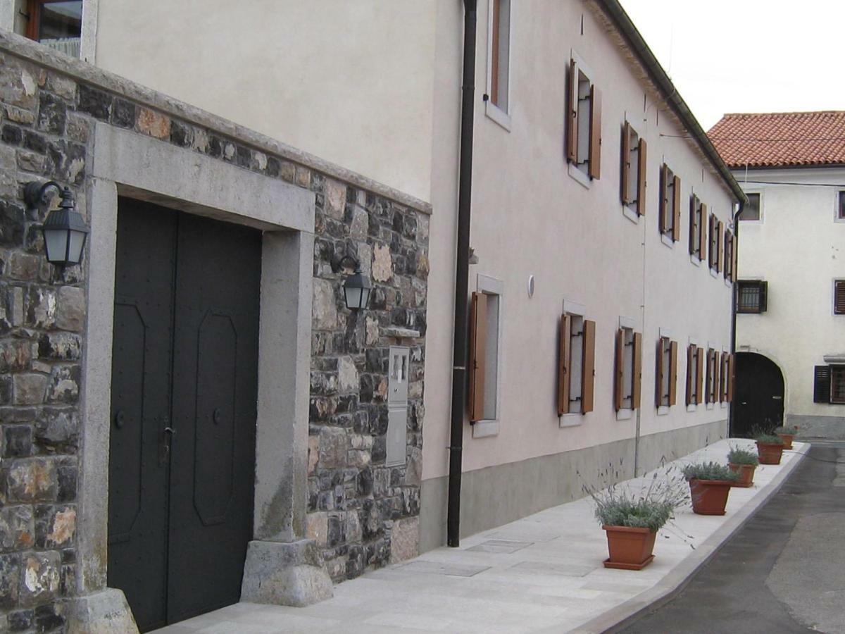 Guesthouse Muha Lipica Exterior foto